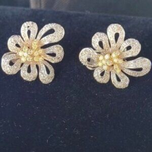 Vintage 18K Two-Tone Gold 2.82ctw Natural Yellow & White Diamond Floral Earrings